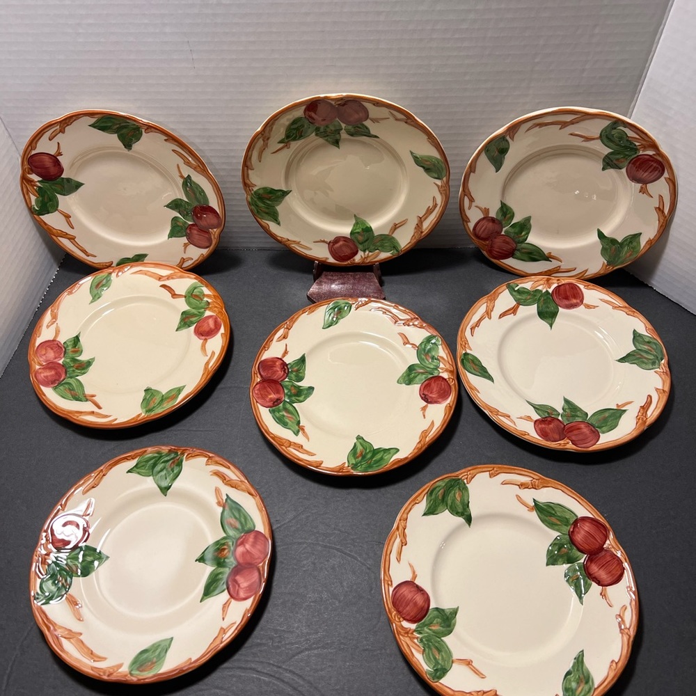 8 Franciscan ware apple pattern vintage bread plates